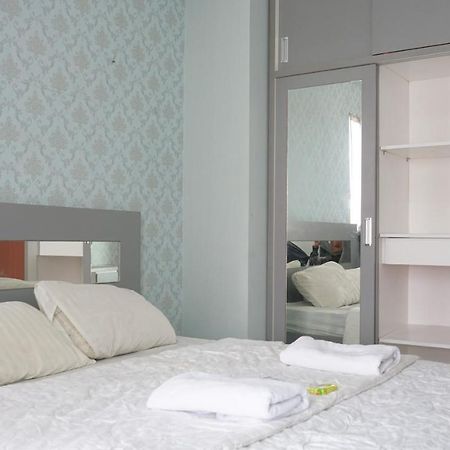 Green Lake View Just Sleep & Cozy Hotel Pondokcabe Hilir ภายนอก รูปภาพ