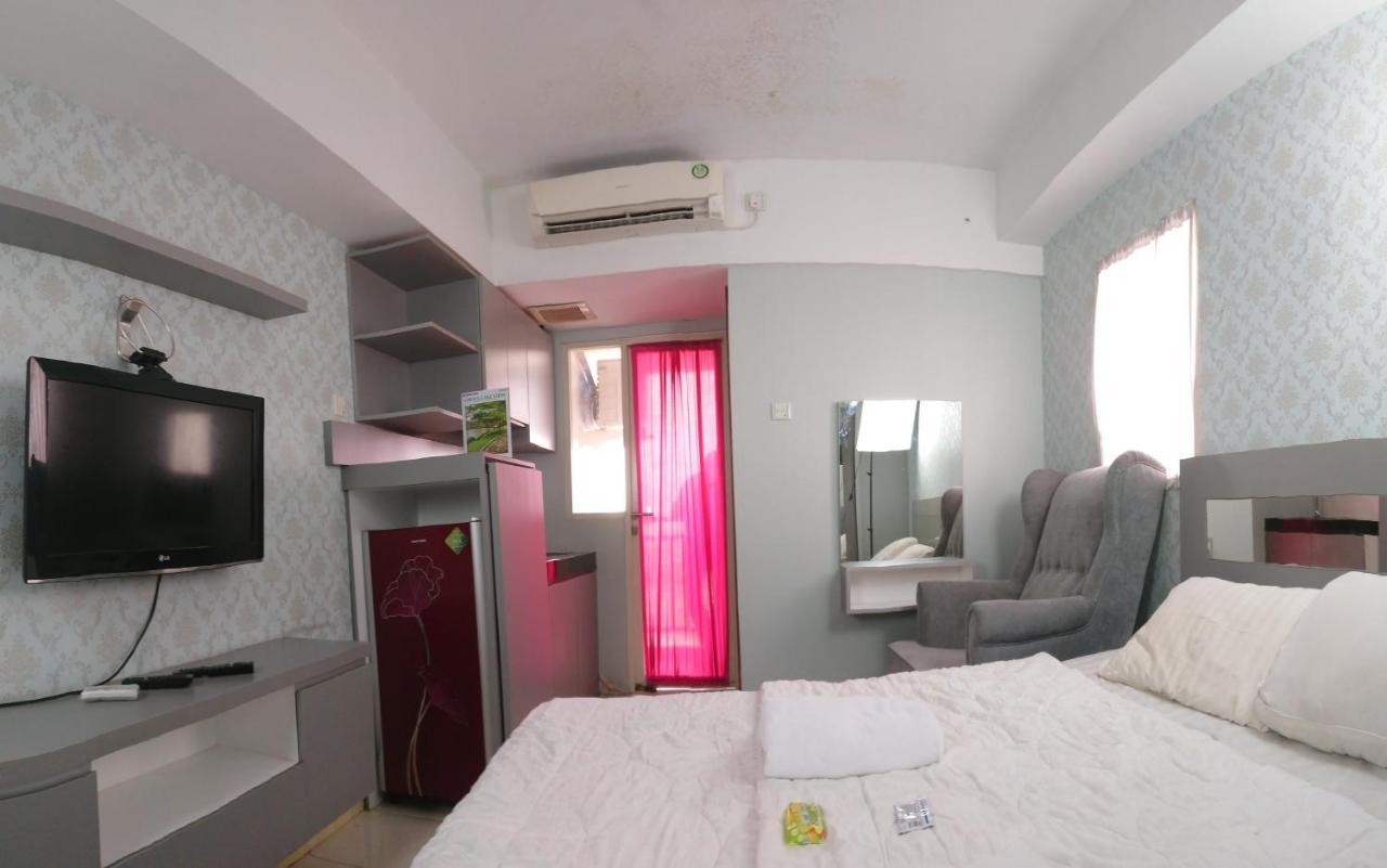 Green Lake View Just Sleep & Cozy Hotel Pondokcabe Hilir ภายนอก รูปภาพ